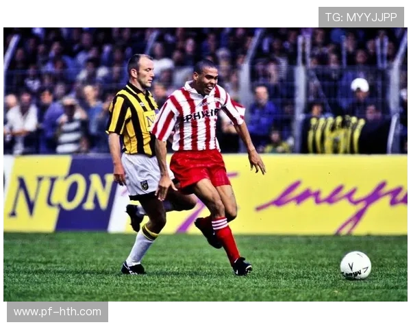 罗纳尔多辉煌足坛之路与传奇生涯全面深度解析