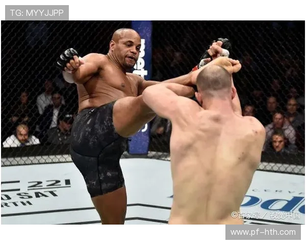 UFC黑龙与科米尔激战在即谁将成为新一代拳坛霸主