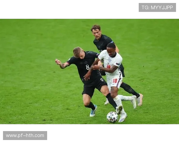 哥伦比亚与乌克兰激战正酣谁能在友谊赛中笑到最后