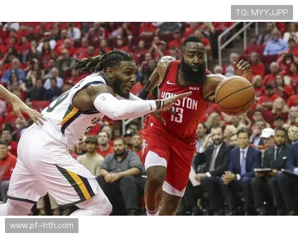 火箭与爵士激战正酣NBA直播精彩瞬间回顾与分析